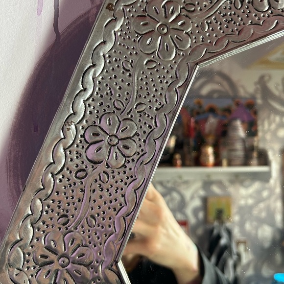Vintage Mexican Tin Mirror Handcrafted - Hammered Hexagon - Picture 2 of 12
